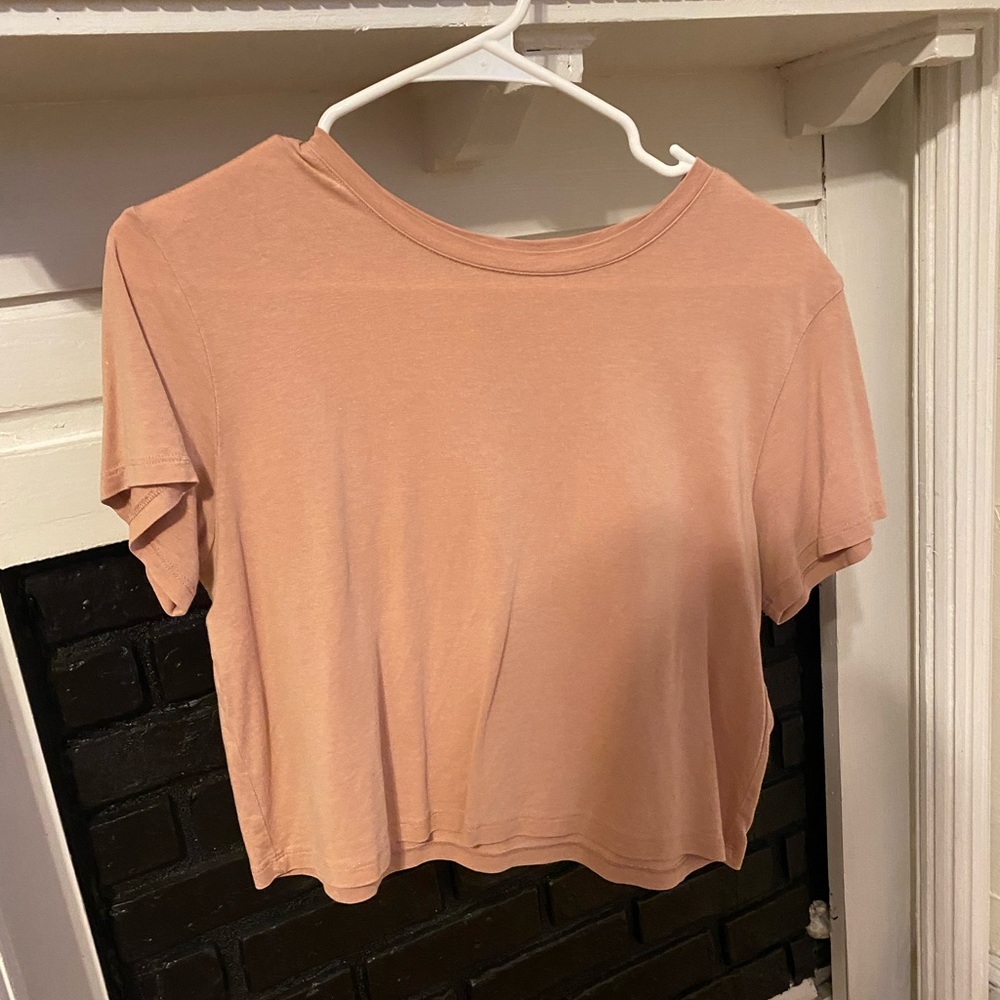 Girlfriend collective cropped t-shirt